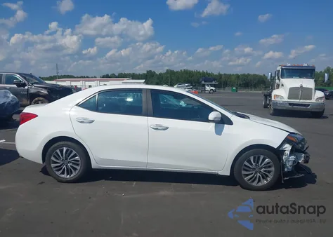 2018 Toyota Corolla Xle z USA, uszkodzony, nr VIN 2T1BURHE2JC022235